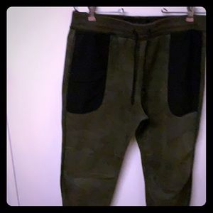 Excellent Condition Hollister Camo Joggers